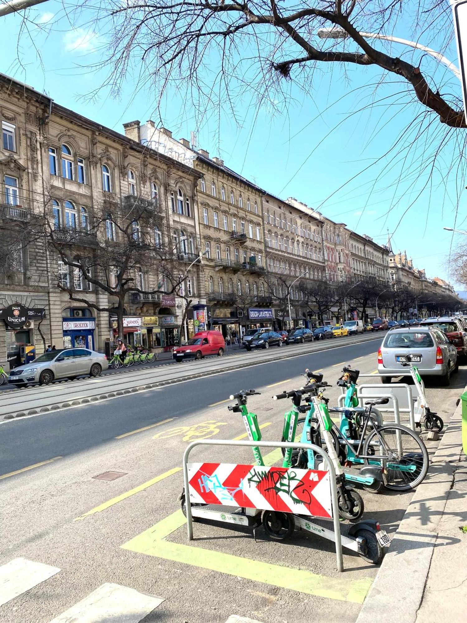 Amazing Swedish 3 Rooms Apartment In The City Center Budapest Exterior foto